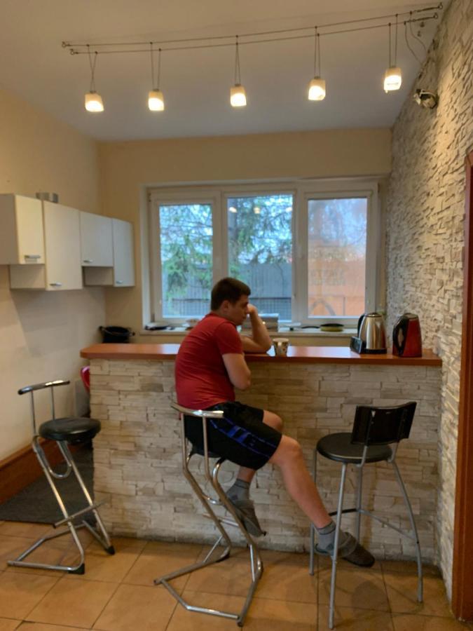 פיאזשנו Amidi Hostel Piaseczno מראה חיצוני תמונה